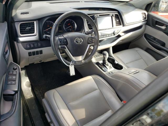 Photo 8 from auction – 2019 TOYOTA HIGHLANDER with VIN 5TDJZRFH7KS745744