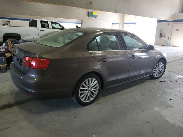 Photo 3 from auction – 2014 VOLKSWAGEN JETTA TDI with VIN 3VWLL7AJ5EM433366