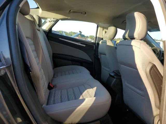 Photo 10 from auction – 2016 FORD FUSION S with VIN 3FA6P0G73GR154839