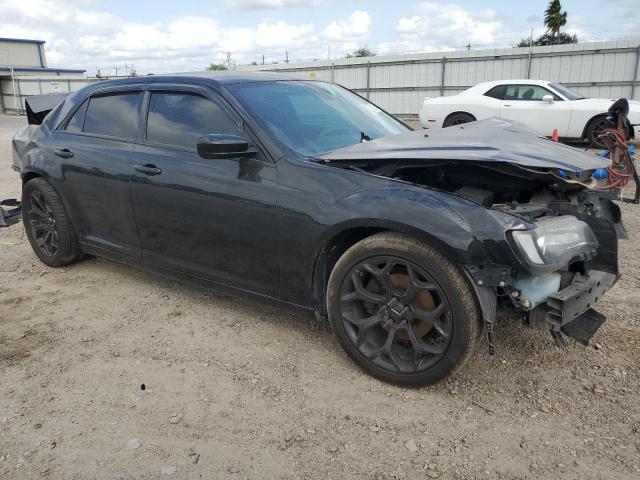 Photo 4 from auction – 2015 CHRYSLER 300 S with VIN 2C3CCABG9FH792677