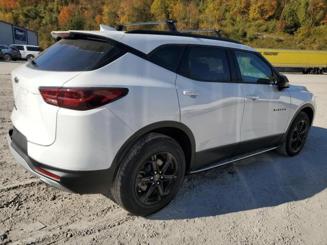 Photo 3 from auction – 2024 CHEVROLET BLAZER 2LT with VIN 3GNKBHR42RS265670