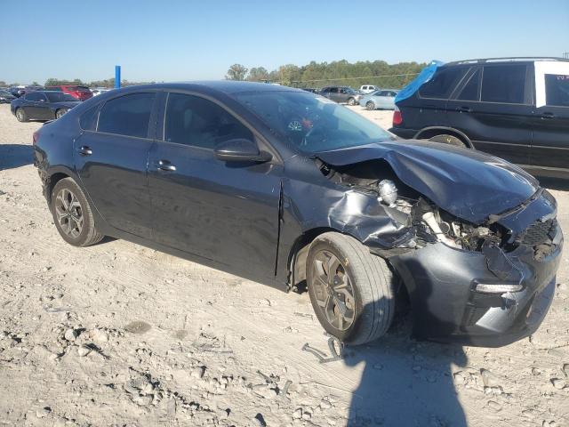 Photo 4 from auction – 2021 KIA FORTE FE with VIN 3KPF24AD9ME390526