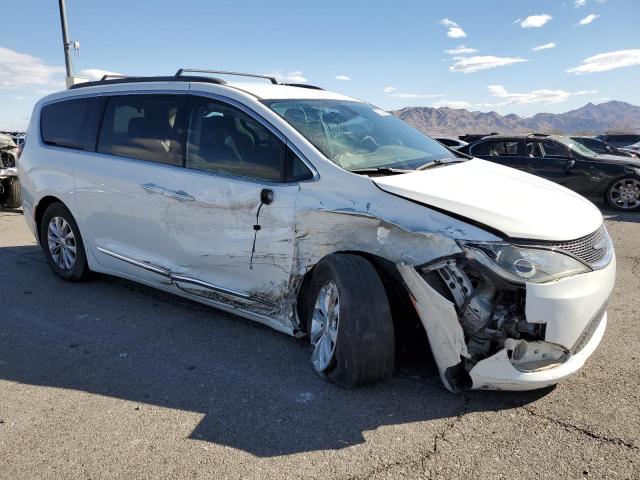Photo 4 from auction – 2017 CHRYSLER PACIFICA T with VIN 2C4RC1BG9HR532816