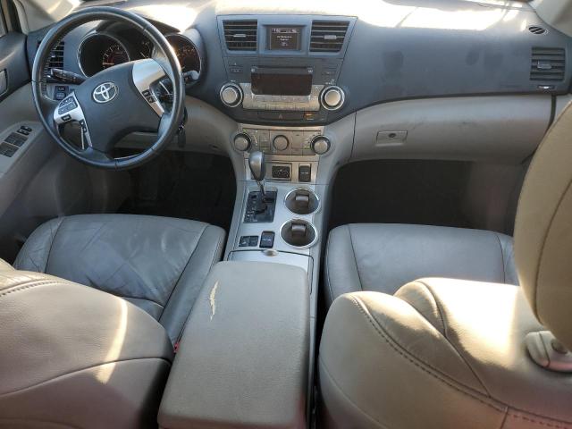 Photo 8 from auction – 2011 TOYOTA HIGHLANDER with VIN 5TDBK3EH5BS071276