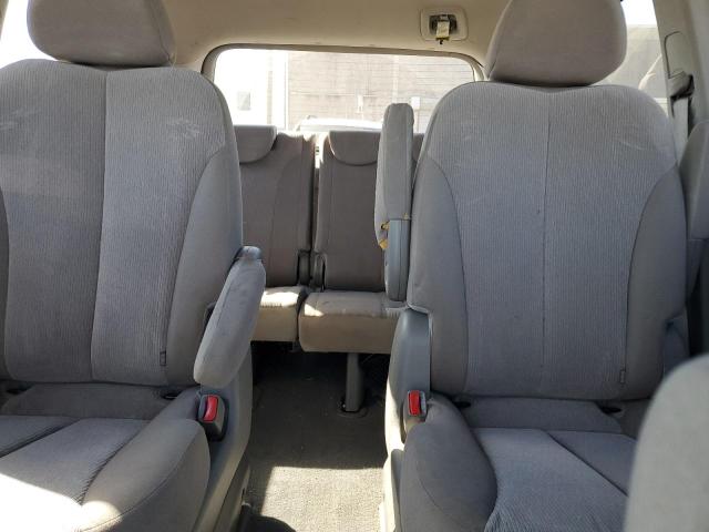 Photo 10 from auction – 2011 KIA SEDONA LX with VIN KNDMG4C72B6401496