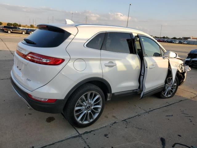 Photo 3 from auction – 2018 LINCOLN MKC RESERV with VIN 5LMCJ3C98JUL00829