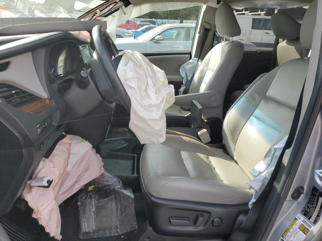 Photo 7 from auction – 2016 TOYOTA SIENNA XLE with VIN 5TDYK3DC0GS750282