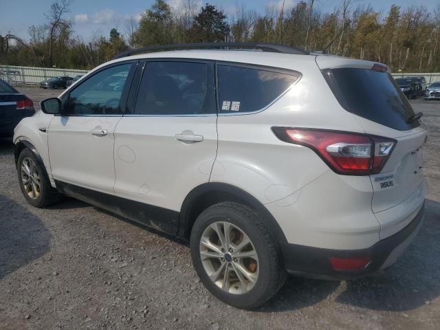 Photo 2 from auction – 2017 FORD ESCAPE SE with VIN 1FMCU9GD8HUC08318