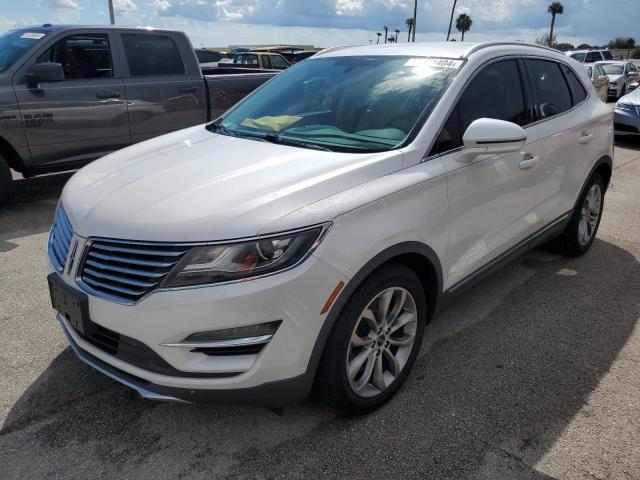 Photo 13 from auction – 2015 LINCOLN MKC with VIN 5LMCJ1A92FUJ05646