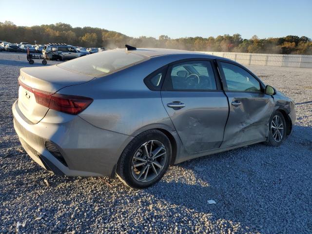 Photo 3 from auction – 2023 KIA FORTE LX with VIN 3KPF24AD6PE588288