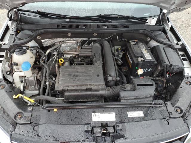 Photo 11 from auction – 2017 VOLKSWAGEN JETTA SE with VIN 3VWDB7AJ3HM244310