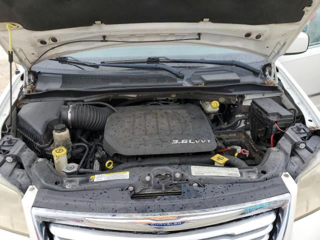 Photo 11 from auction – 2011 CHRYSLER TOWN & COU with VIN 2A4RR5DG8BR688303