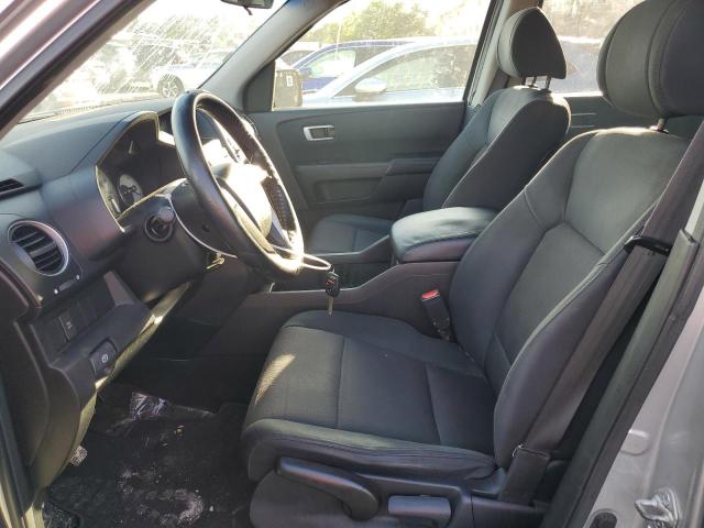 Photo 7 from auction – 2010 HONDA PILOT LX with VIN 5FNYF3H24AB017752