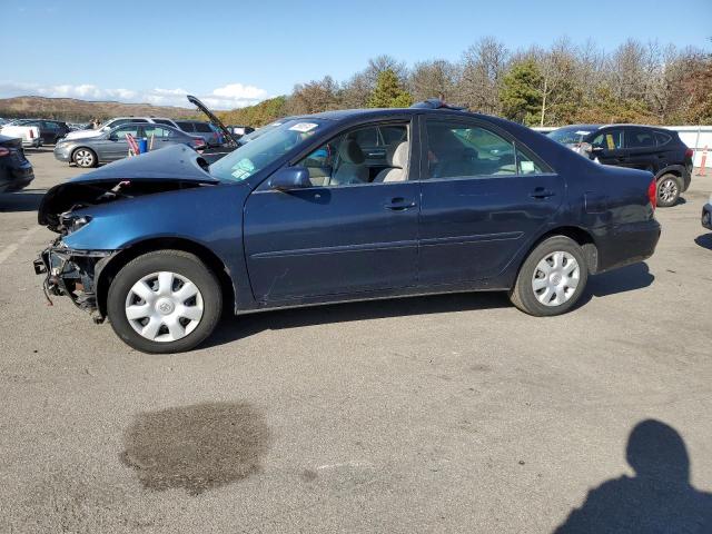 TOYOTA CAMRY LE 2003 with VIN 4T1BE32K83U218867 - Photo from auction