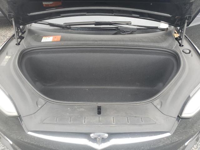 Photo 11 from auction – 2018 TESLA MODEL X with VIN 5YJXCBE22JF087723