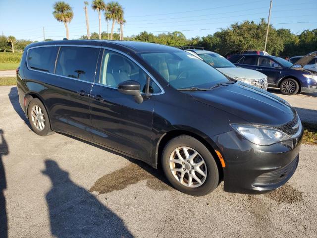 Photo 4 from auction – 2017 CHRYSLER PACIFICA T with VIN 2C4RC1DG0HR517005