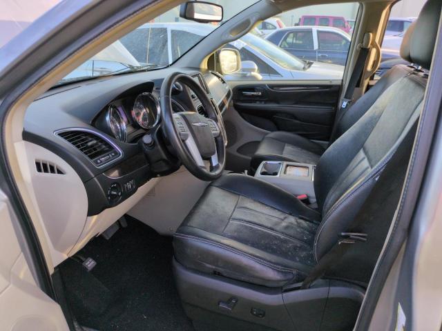 Photo 7 from auction – 2013 CHRYSLER TOWN & COU with VIN 2C4RC1BG9DR744240