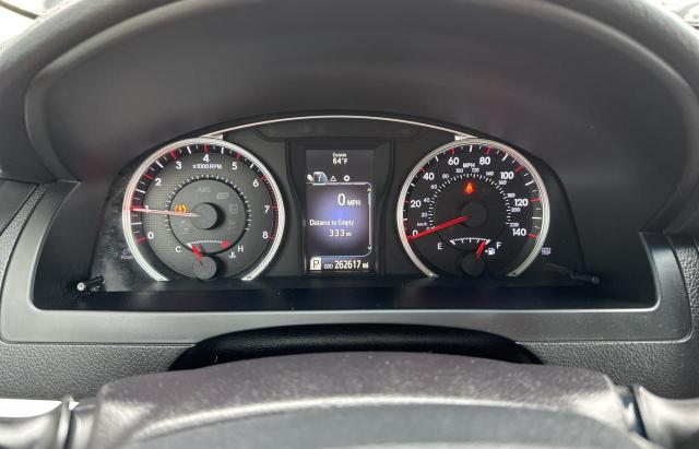 Photo 8 from auction – 2017 TOYOTA CAMRY LE with VIN 4T1BF1FKXHU753556