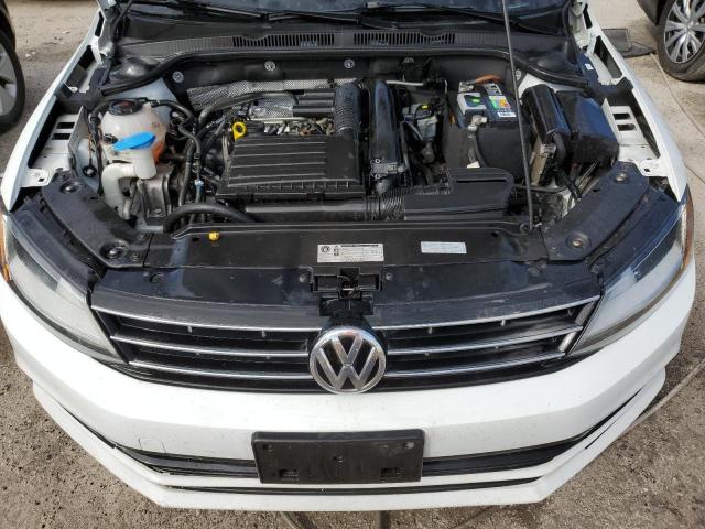 Photo 11 from auction – 2018 VOLKSWAGEN JETTA S with VIN 3VW2B7AJ0JM217613
