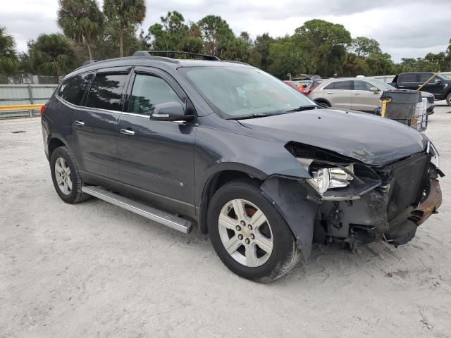 Photo 4 from auction – 2010 CHEVROLET TRAVERSE L with VIN 1GNLRFED7AS133272