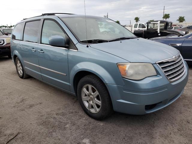 Photo 4 from auction – 2010 CHRYSLER TOWN & COU with VIN 2A4RR5D15AR282800