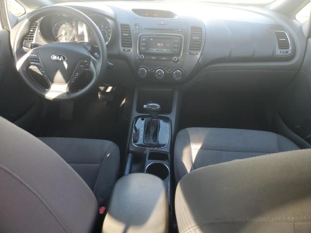 Photo 8 from auction – 2018 KIA FORTE LX with VIN 3KPFK4A73JE270811