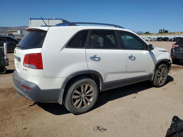 Photo 3 from auction – 2011 KIA SORENTO EX with VIN 5XYKUDA22BG138138