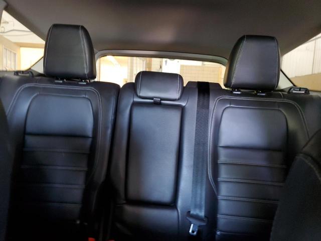Photo 10 from auction – 2018 FORD ESCAPE SEL with VIN 1FMCU9HD9JUD37253