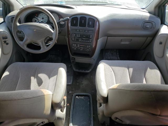 Photo 8 from auction – 2002 CHRYSLER TOWN & COU with VIN 2C8GP34362R560807