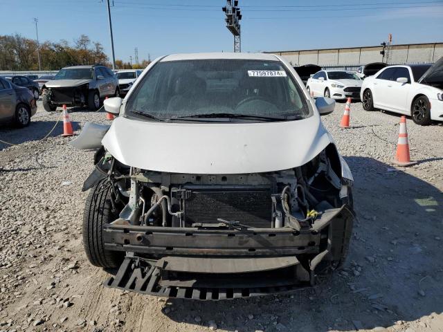 Photo 5 from auction – 2015 NISSAN VERSA NOTE with VIN 3N1CE2CP9FL382420