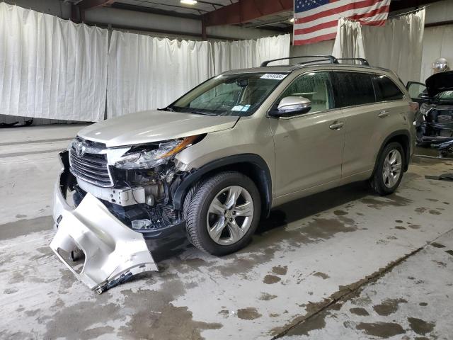 TOYOTA HIGHLANDER 2015 with VIN 5TDDKRFH2FS121812 - Photo from auction