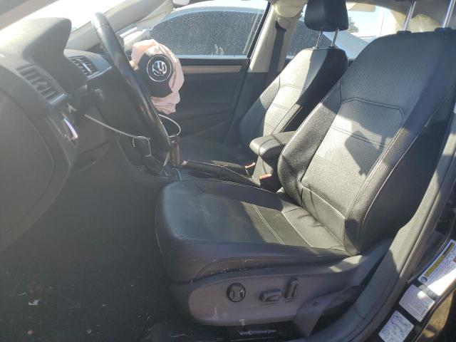 Photo 7 from auction – 2015 VOLKSWAGEN PASSAT S with VIN 1VWAT7A33FC070027