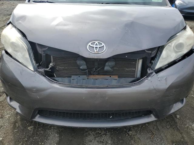 Photo 12 from auction – 2014 TOYOTA SIENNA LE with VIN 5TDKK3DCXES416912