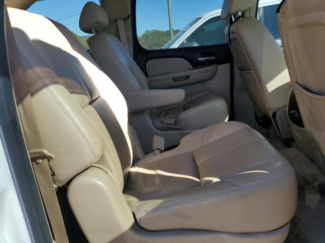 Photo 10 from auction – 2008 CHEVROLET SUBURBAN C with VIN 3GNFC160X8G215320