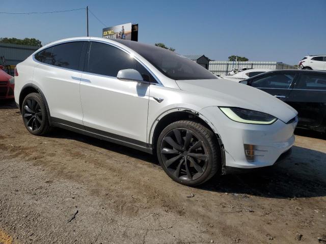 Photo 4 from auction – 2018 TESLA MODEL X with VIN 5YJXCBE24JF141068