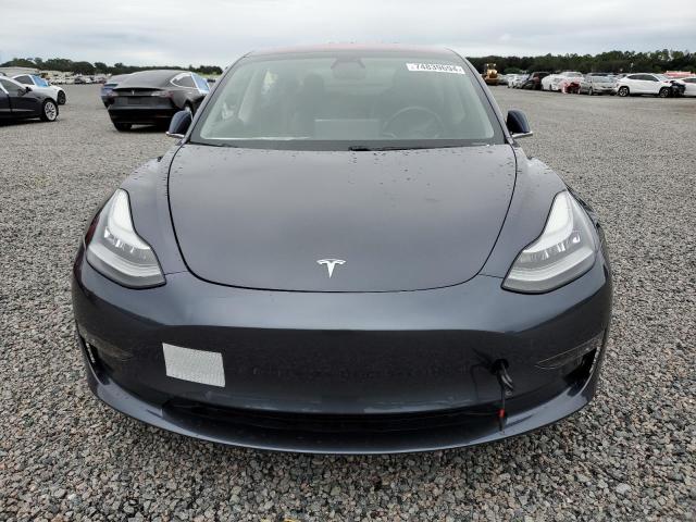 Photo 5 from auction – 2018 TESLA MODEL 3 with VIN 5YJ3E1EA7JF020027