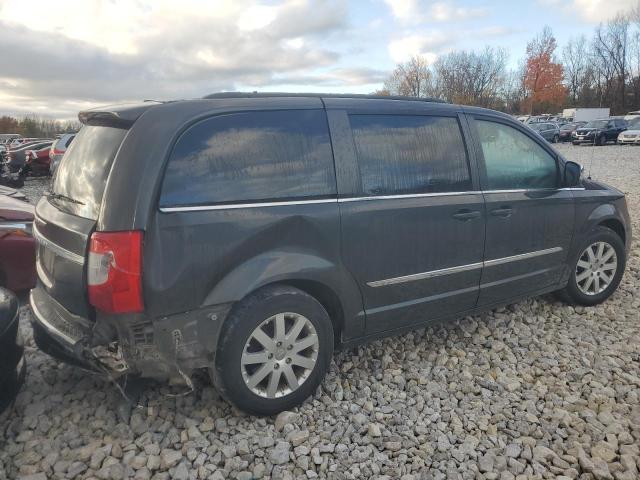 Photo 3 from auction – 2012 CHRYSLER TOWN & COU with VIN 2C4RC1CG2CR383852