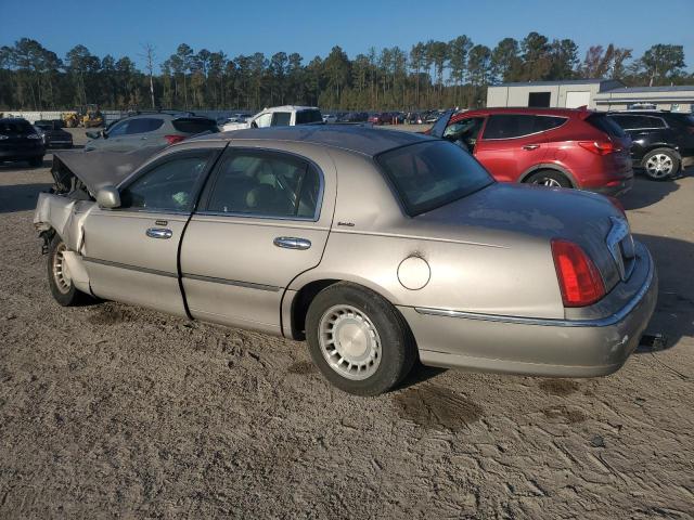Photo 2 from auction – 2000 LINCOLN TOWN CAR E with VIN 1LNHM81W3YY936535