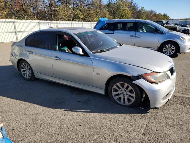 Photo 4 from auction – 2006 BMW 325 I AUTO with VIN WBAVB175X6NK37286