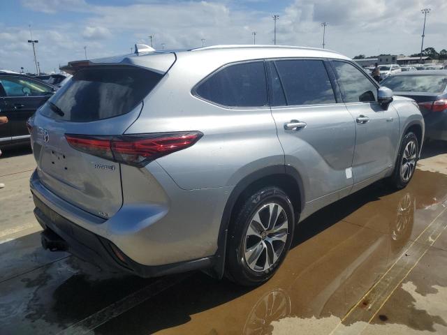 Photo 3 from auction – 2020 TOYOTA HIGHLANDER with VIN 5TDGBRCH0LS513426