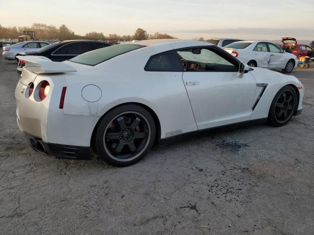 Photo 3 from auction – 2012 NISSAN GT-R BASE with VIN JN1AR5EF3CM251325