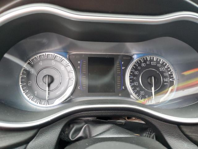 Photo 9 from auction – 2015 CHRYSLER 200 LIMITE with VIN 1C3CCCAB1FN571826