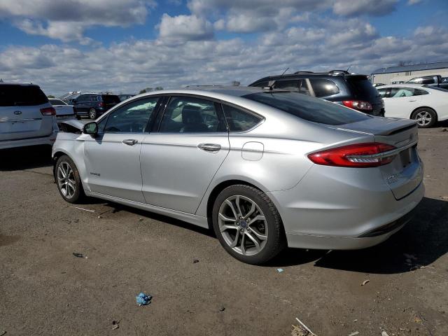 Photo 2 from auction – 2017 FORD FUSION HYB with VIN 3FA6P0LU4HR232753