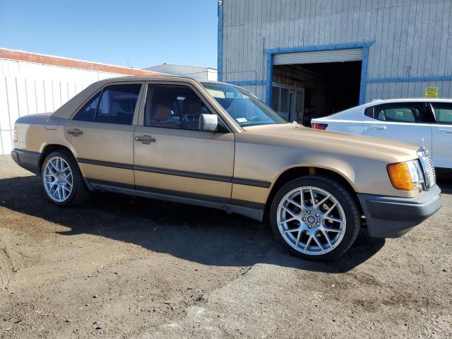 Photo 4 from auction – 1986 MERCEDES-BENZ 300 E with VIN WDBEA30D5GA179467