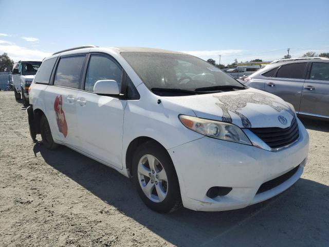 Photo 4 from auction – 2011 TOYOTA SIENNA LE with VIN 5TDKK3DC9BS075711