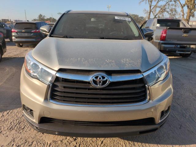 Photo 5 from auction – 2015 TOYOTA HIGHLANDER with VIN 5TDKKRFH5FS045316