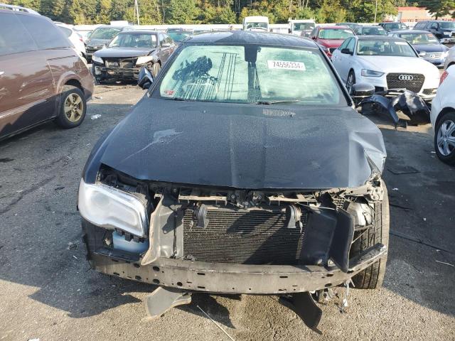 Photo 5 from auction – 2016 CHRYSLER 300 LIMITE with VIN 2C3CCAAG6GH135029