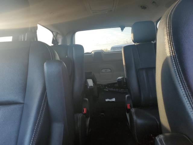 Photo 10 from auction – 2014 CHRYSLER TOWN & COU with VIN 2C4RC1BG4ER218440
