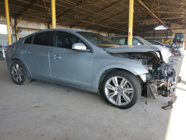 Photo 4 from auction – 2011 VOLVO S60 T6 with VIN YV1902FH6B2013725