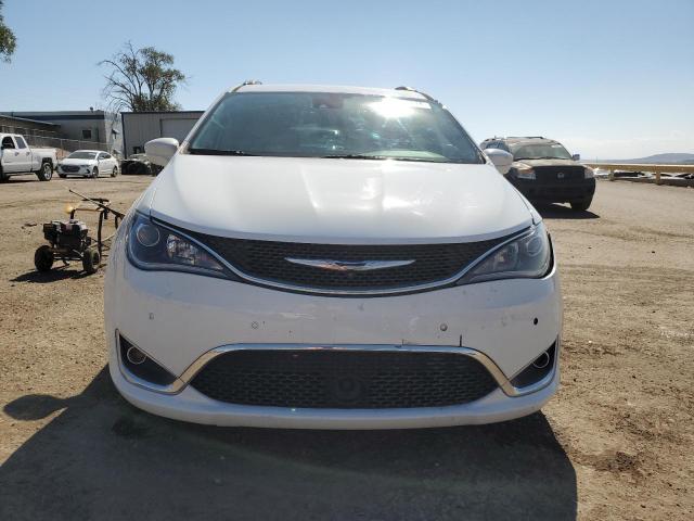 Photo 5 from auction – 2018 CHRYSLER PACIFICA T with VIN 2C4RC1BG4JR111849